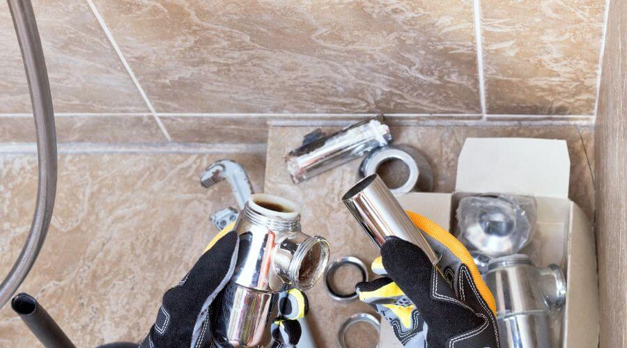 Professional residential roofers in New Pine Creek, OR